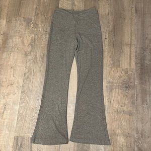 Flare crossover leggings